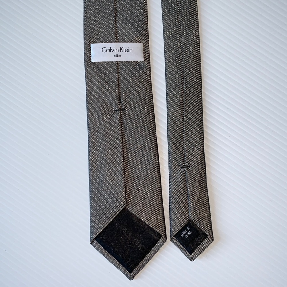 Calvin Klein men’s tie - Picture 4 of 6